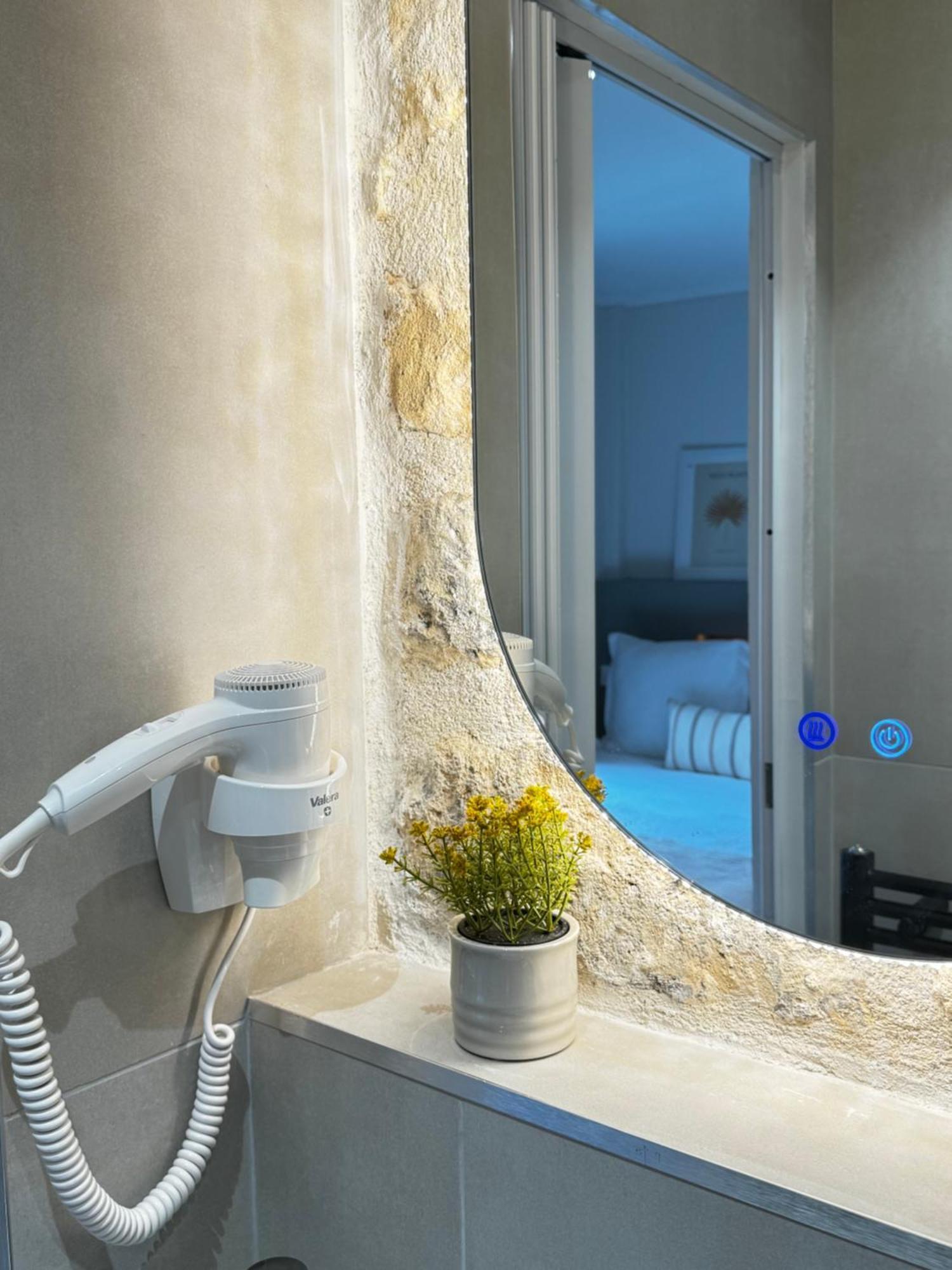 Hotel Paris Amore Dış mekan fotoğraf